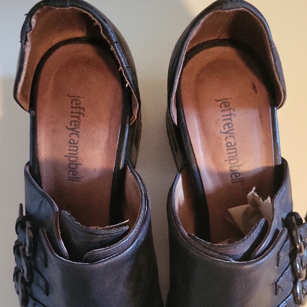 Jeffrey Campbell Black Leather Heels with Cutout Design Sz 7 - Picture 2 of 8